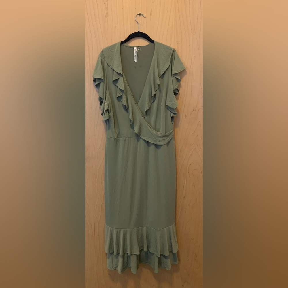 NY Collection Flutter Sleeve Ruffle Dress - Picture 3 of 5